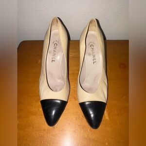 CHANEL Two-Tone Pointed Toe Pumps in Cream and Black